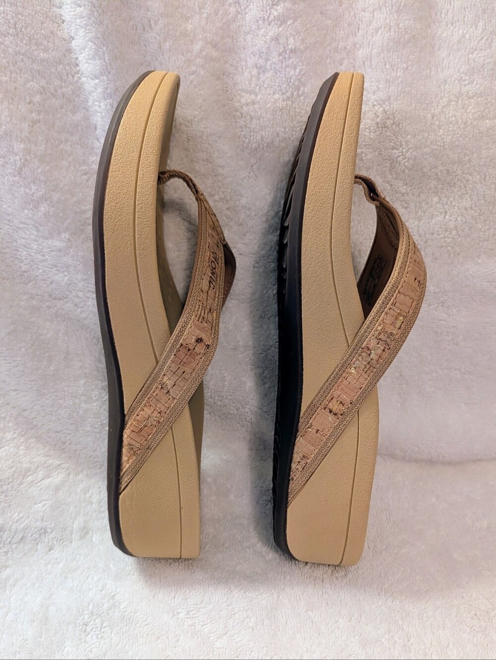 NWOT Vionic Hightide Platform Sandals Thong Flip Flop Orthotic Technology Tan 9 - Picture 3 of 10
